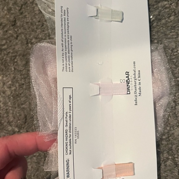 3 piece baby girl hair bows - Picture 2 of 4